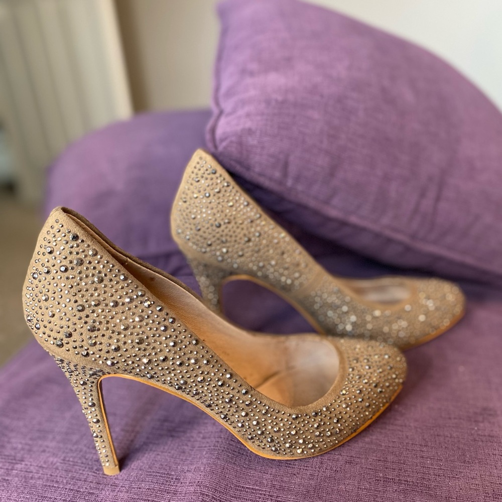 Aldo Women's Dark Tan Crystal Studded Embellished Round Toe Pump Size 10 - Picture 11 of 12